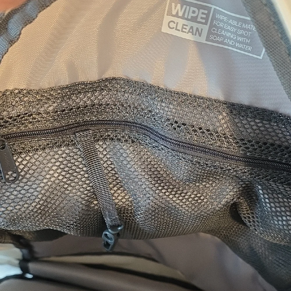 NWT Adidas Classic 3S 4 Backpack - Picture 9 of 10